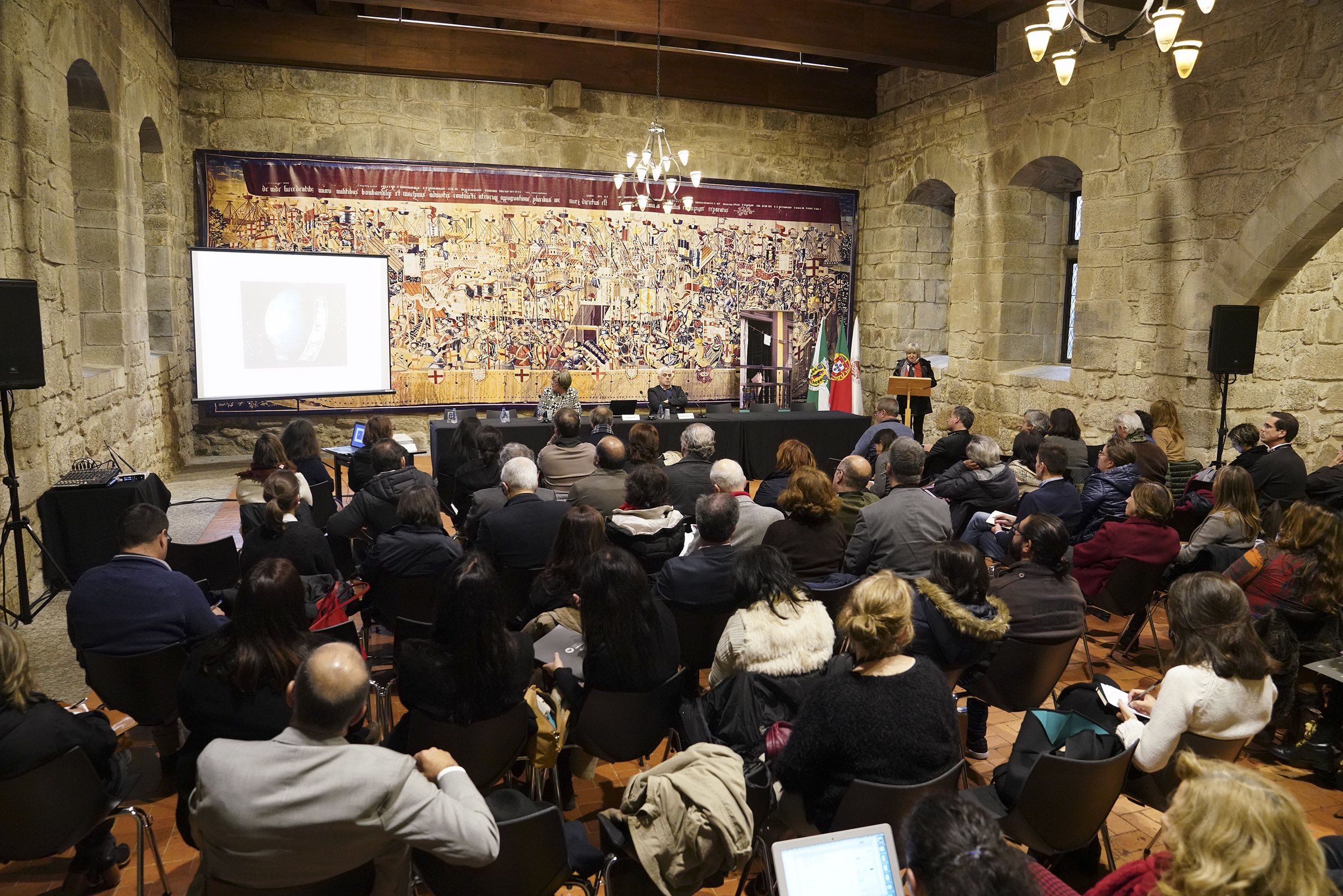 “Habitar os Centros Históricos” mobilizou municípios no Encontro em Guimarães