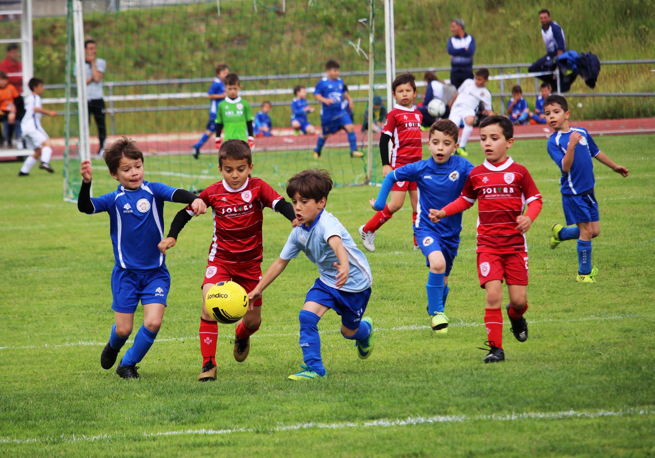 Liga Mini de Futebol: “Sorria que está a ser filmado”